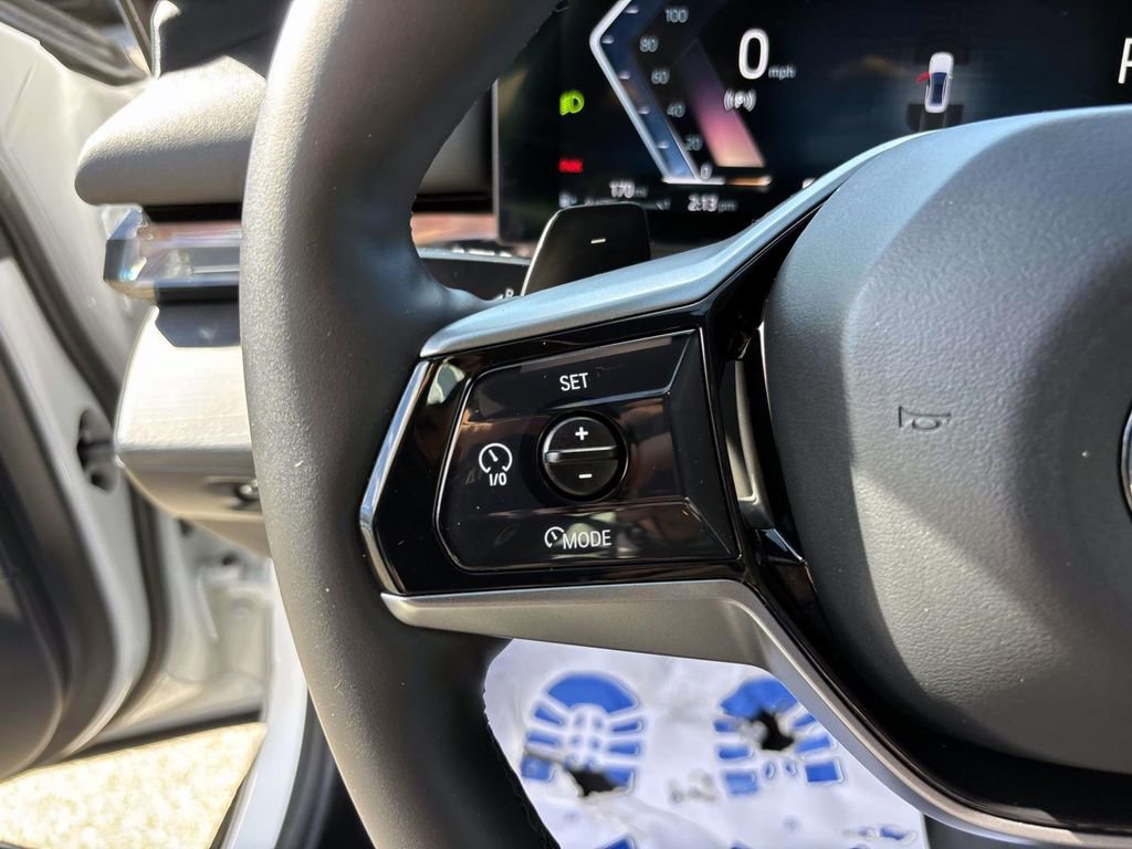 Certified 2025 BMW 540i xDrive image 19