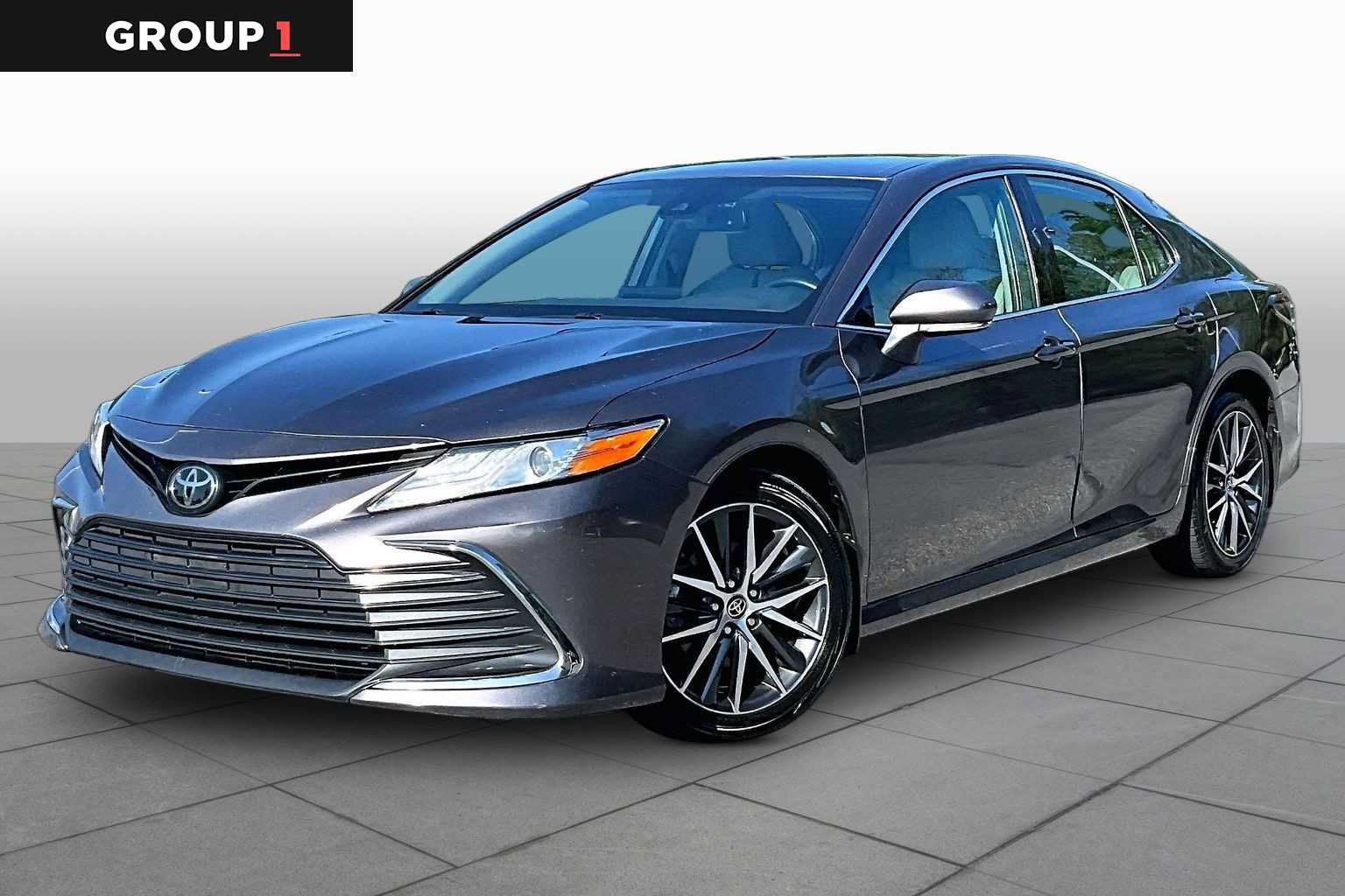 Used 2023 Toyota Camry XLE w/ Cold Weather Package