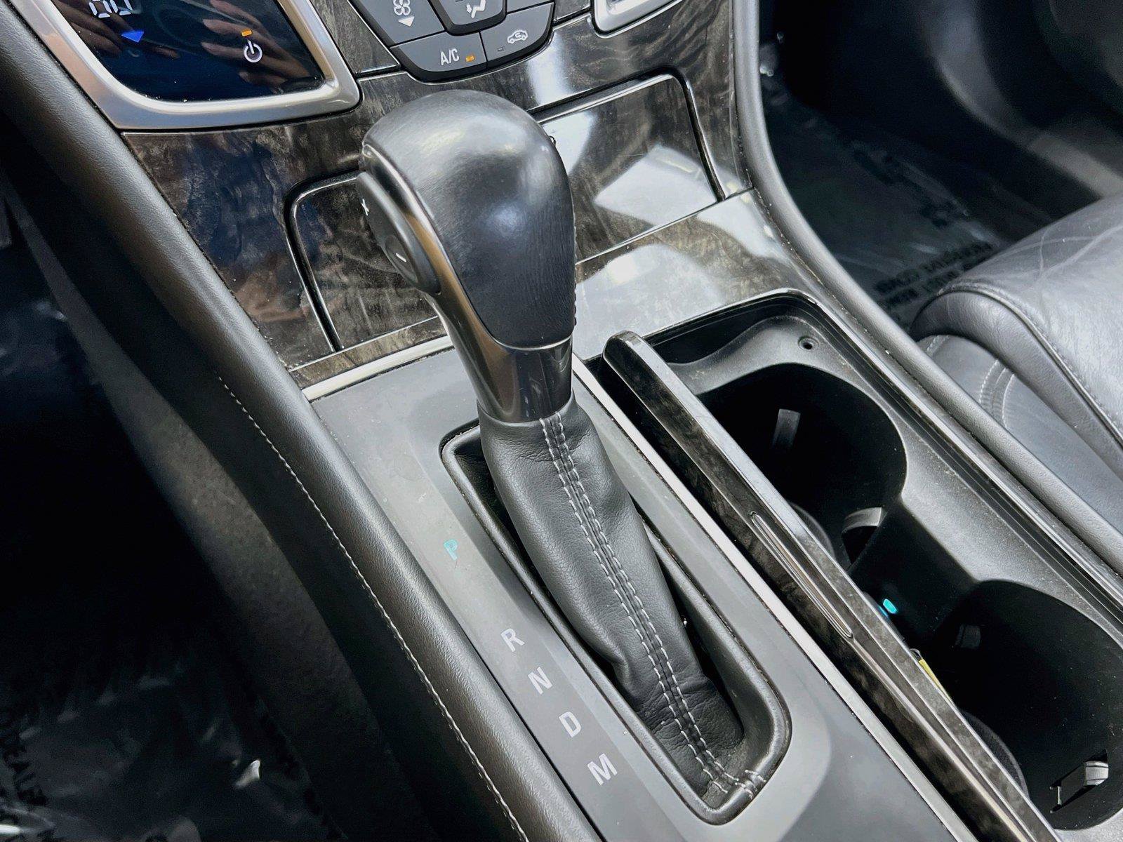 Used 2015 Buick LaCrosse Leather FWD image 15