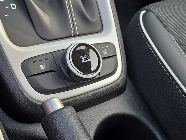 New 2025 Hyundai Venue Limited image 17