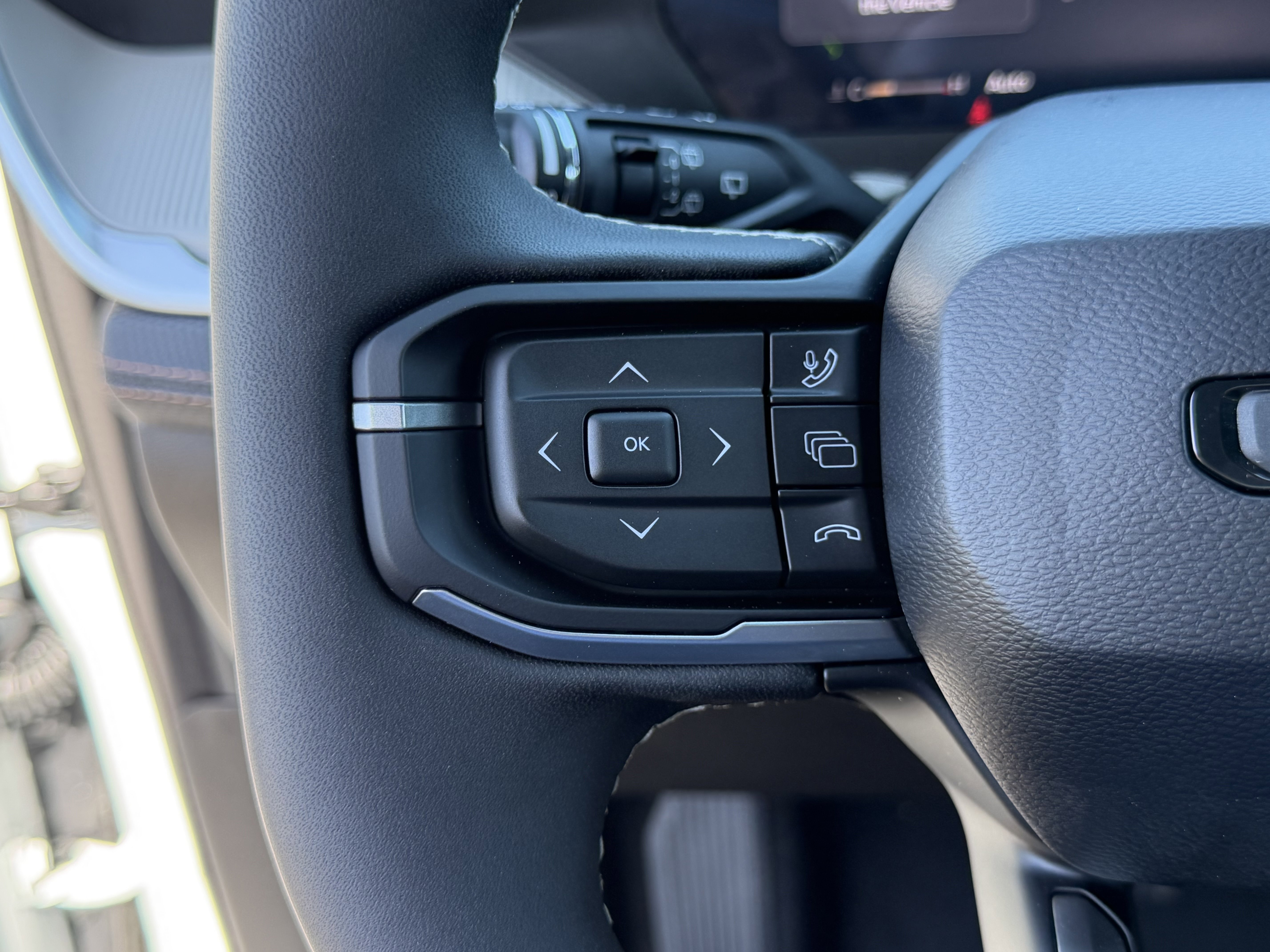 New 2026 Jeep Cherokee Limited AWD/4WD image 26