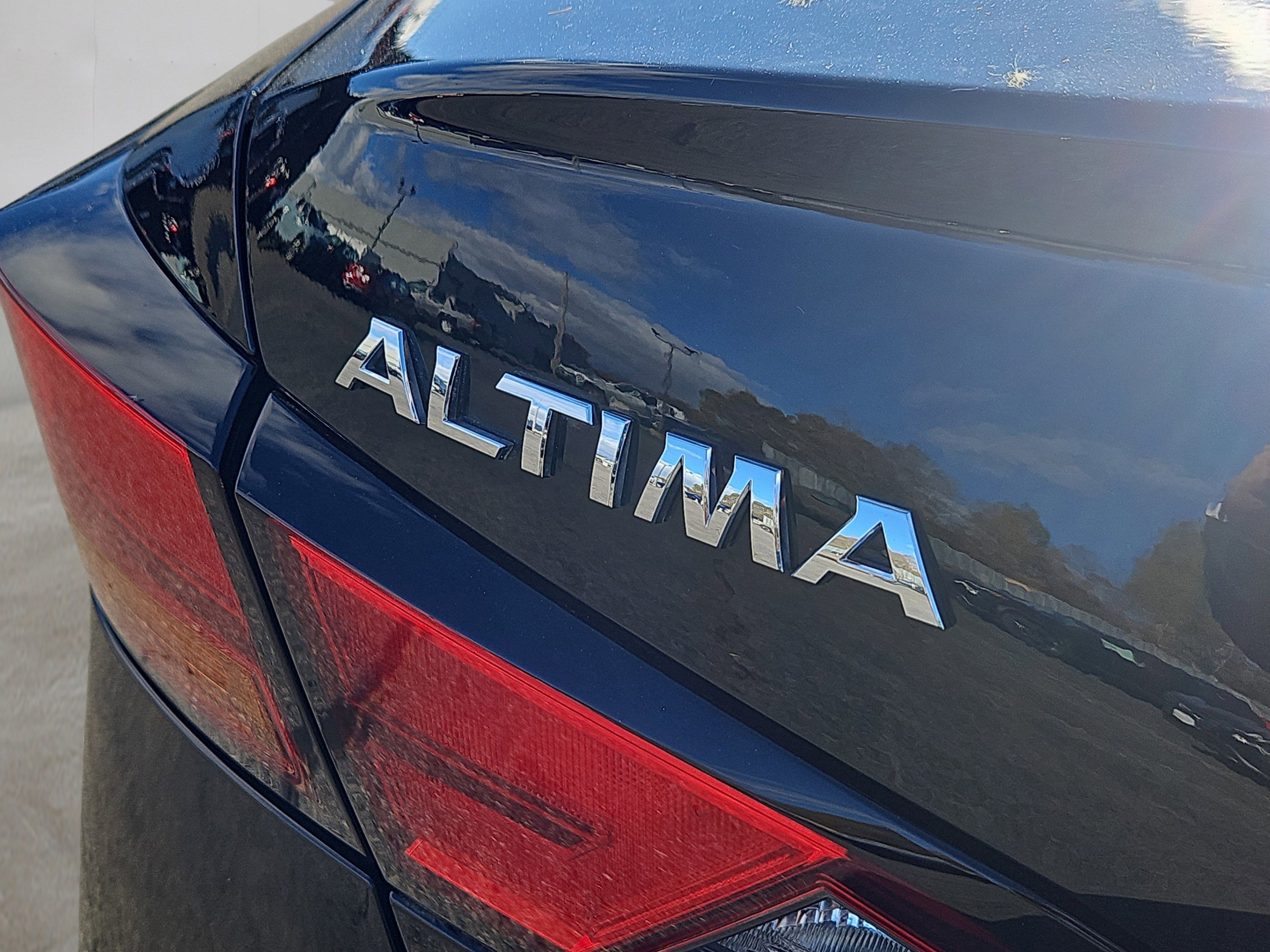 Certified 2022 Nissan Altima 2.5 S image 5