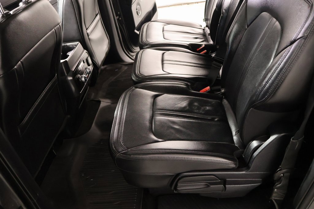 Used 2021 Ford Expedition Max Limited image 13