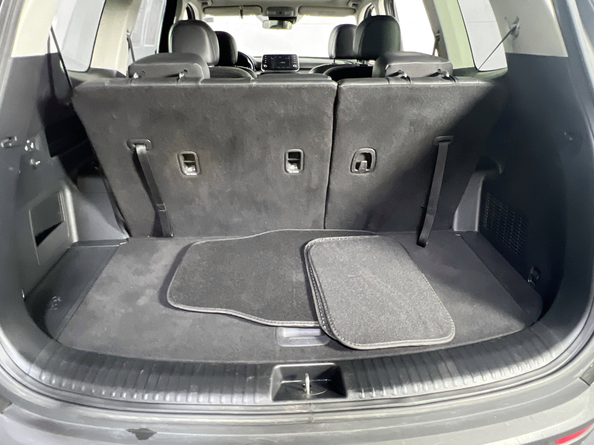 Used 2020 Kia Telluride S image 25