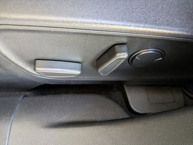 Certified 2023 Ford Escape ST-Line image 20