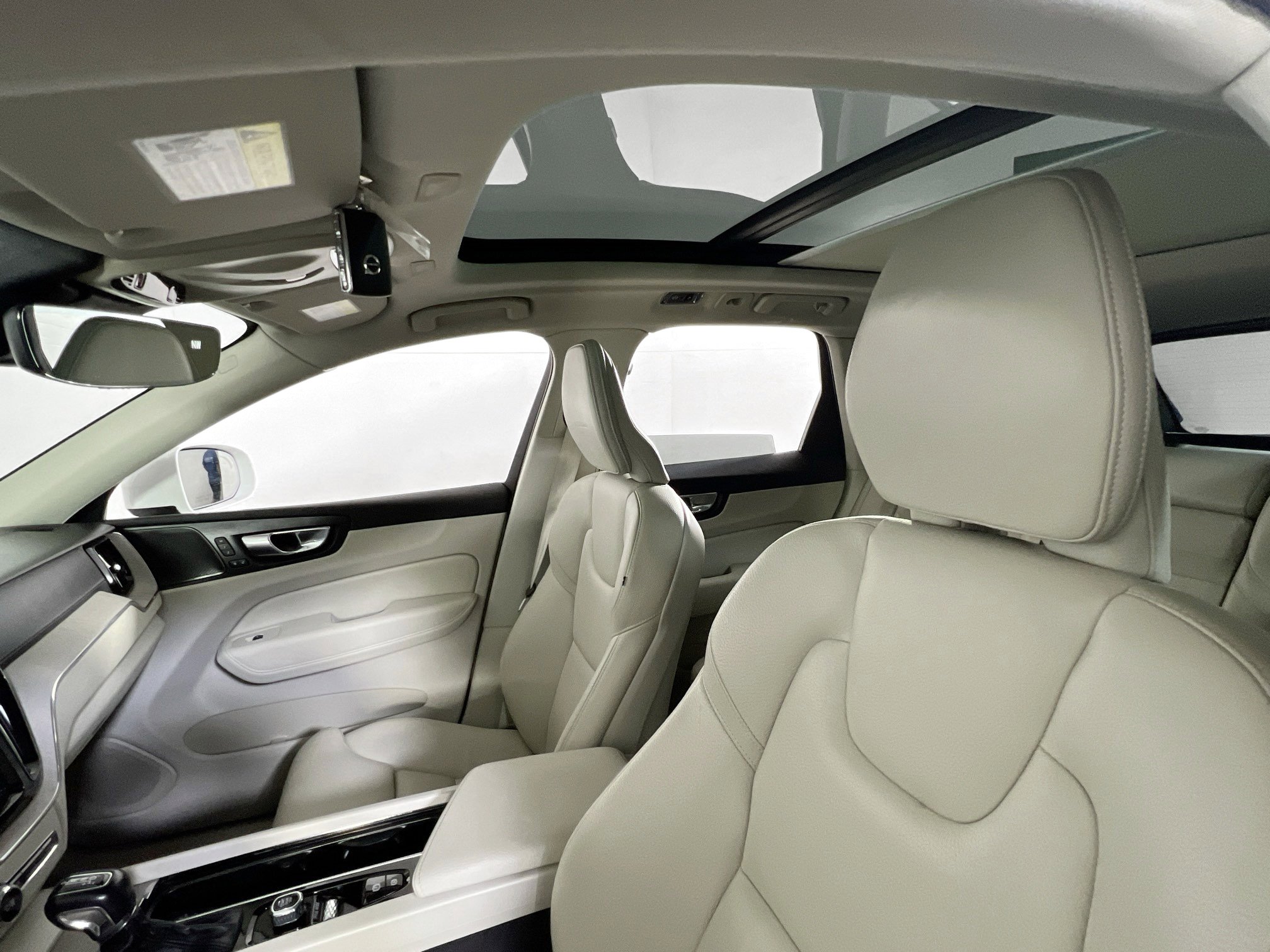 Used 2020 Volvo XC60 T5 Inscription image 22