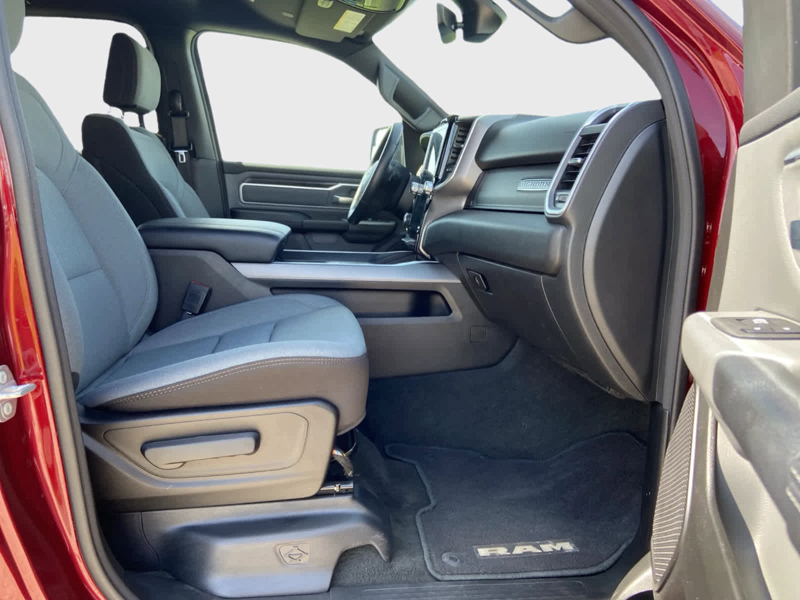 Used 2023 RAM 1500 Big Horn AWD/4WD image 15