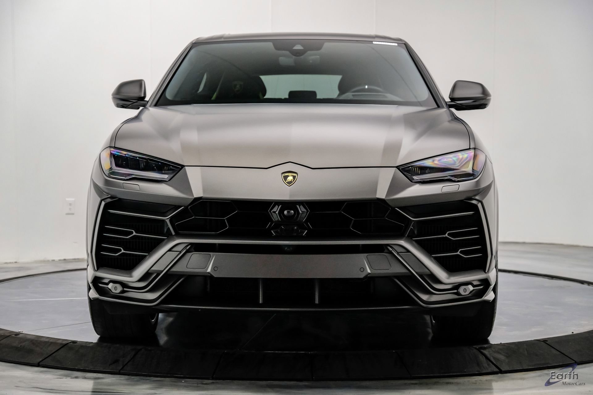 Used 2022 Lamborghini Urus AWD/4WD image 32