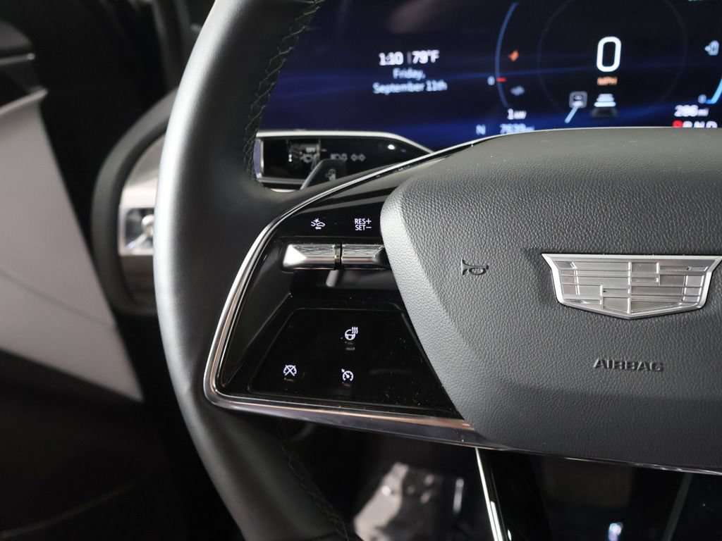 Used 2025 Cadillac Lyriq Luxury RWD image 42
