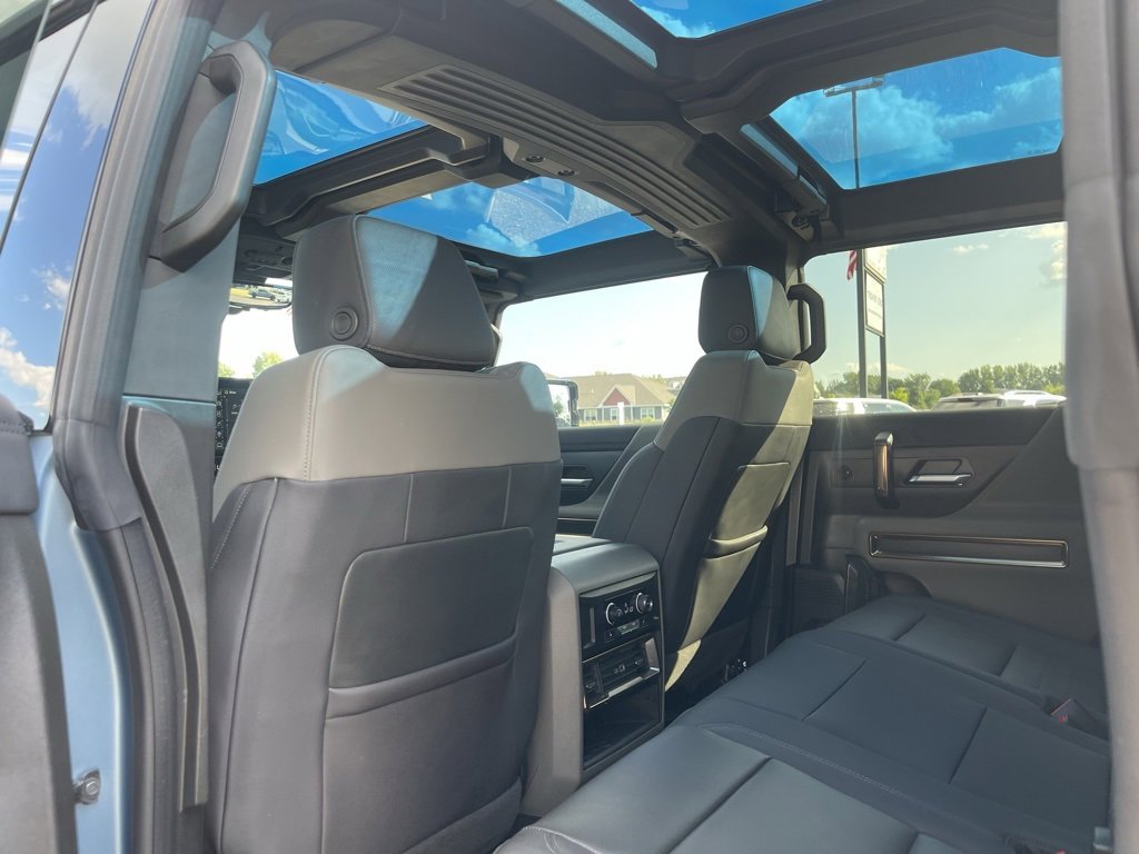 Used 2024 GMC Hummer EV 3X w/ Omega Edition image 26