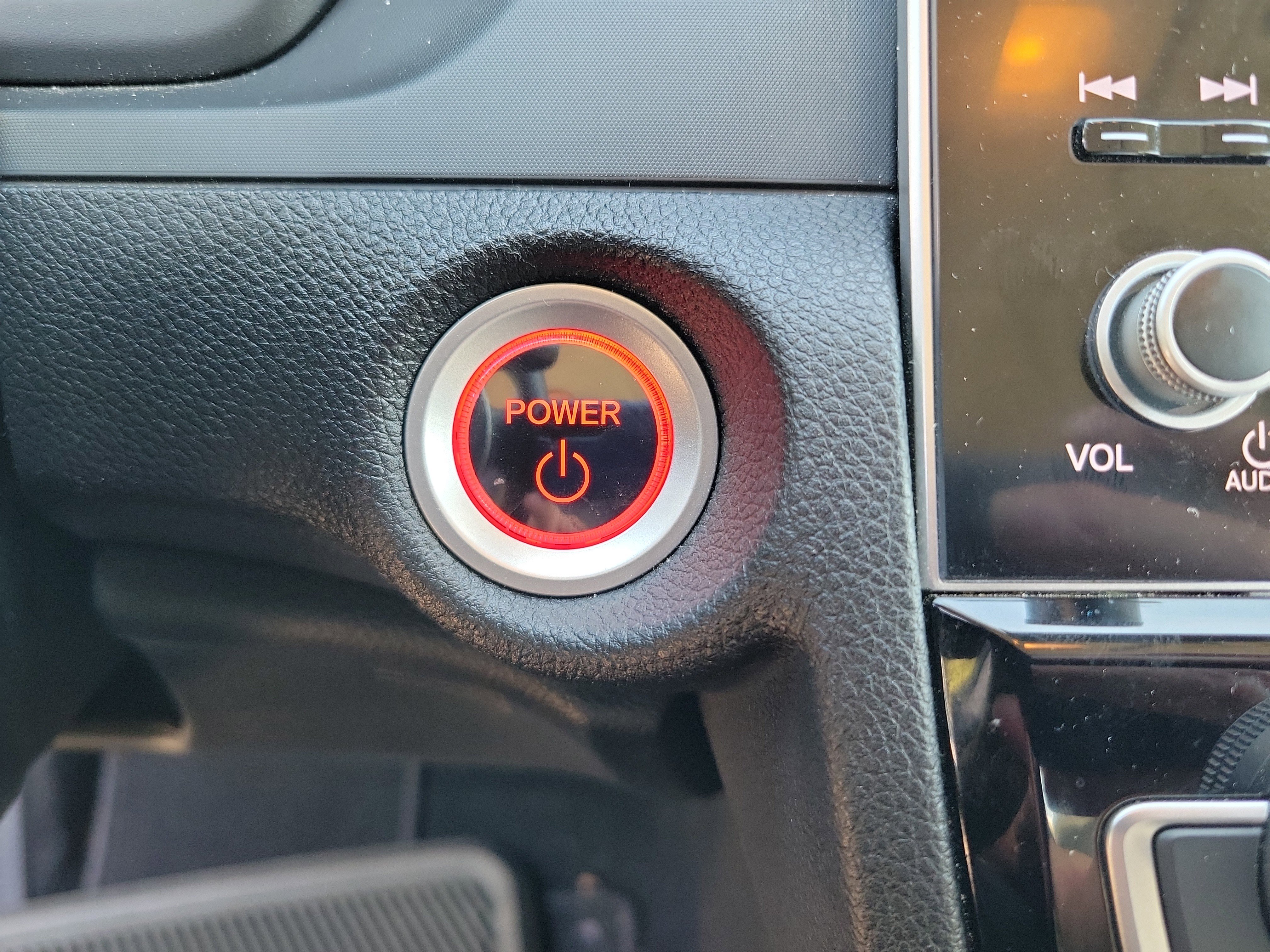 Used 2019 Honda Insight Touring image 10