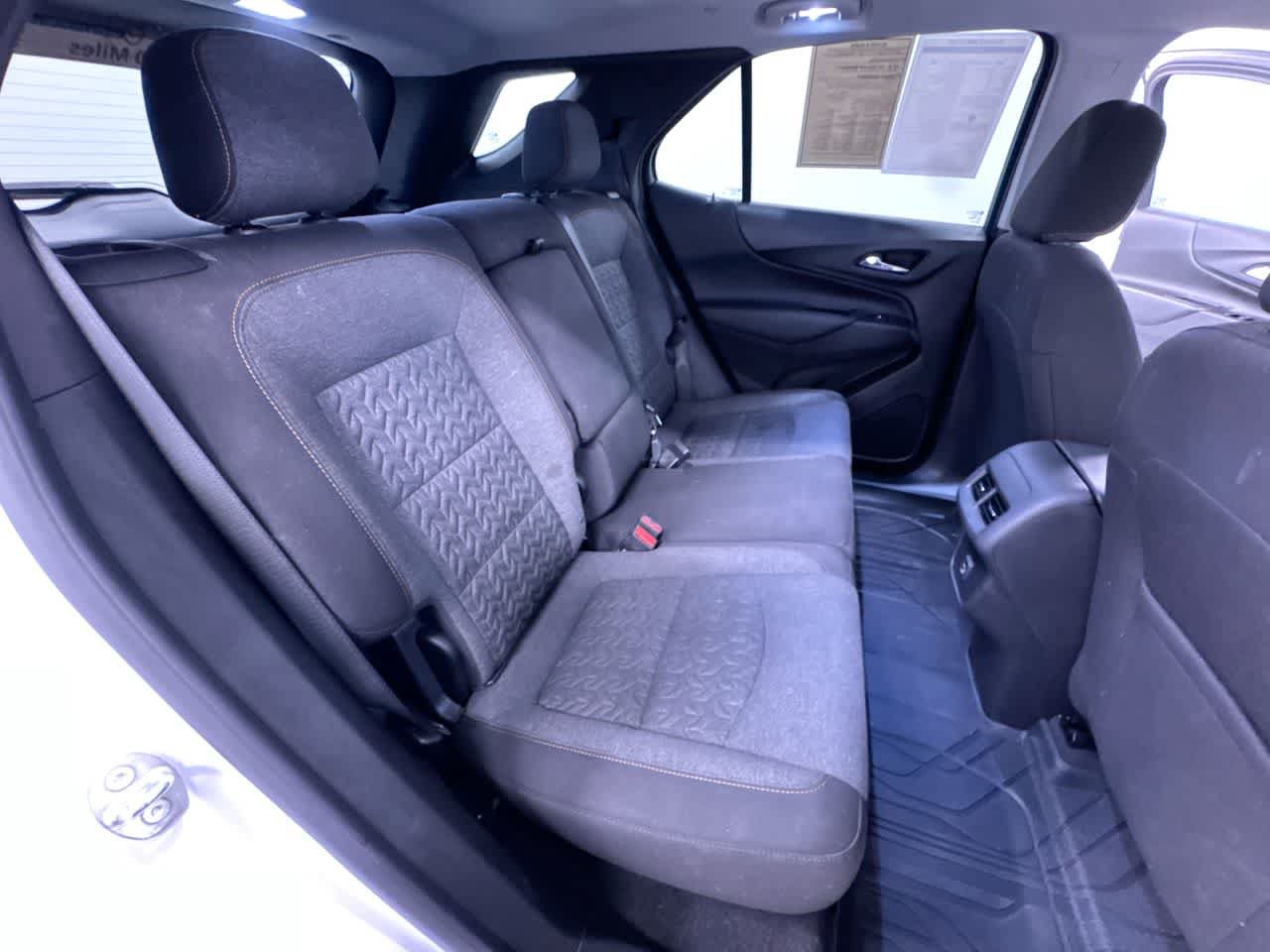 Used 2023 Chevrolet Equinox LT FWD image 37