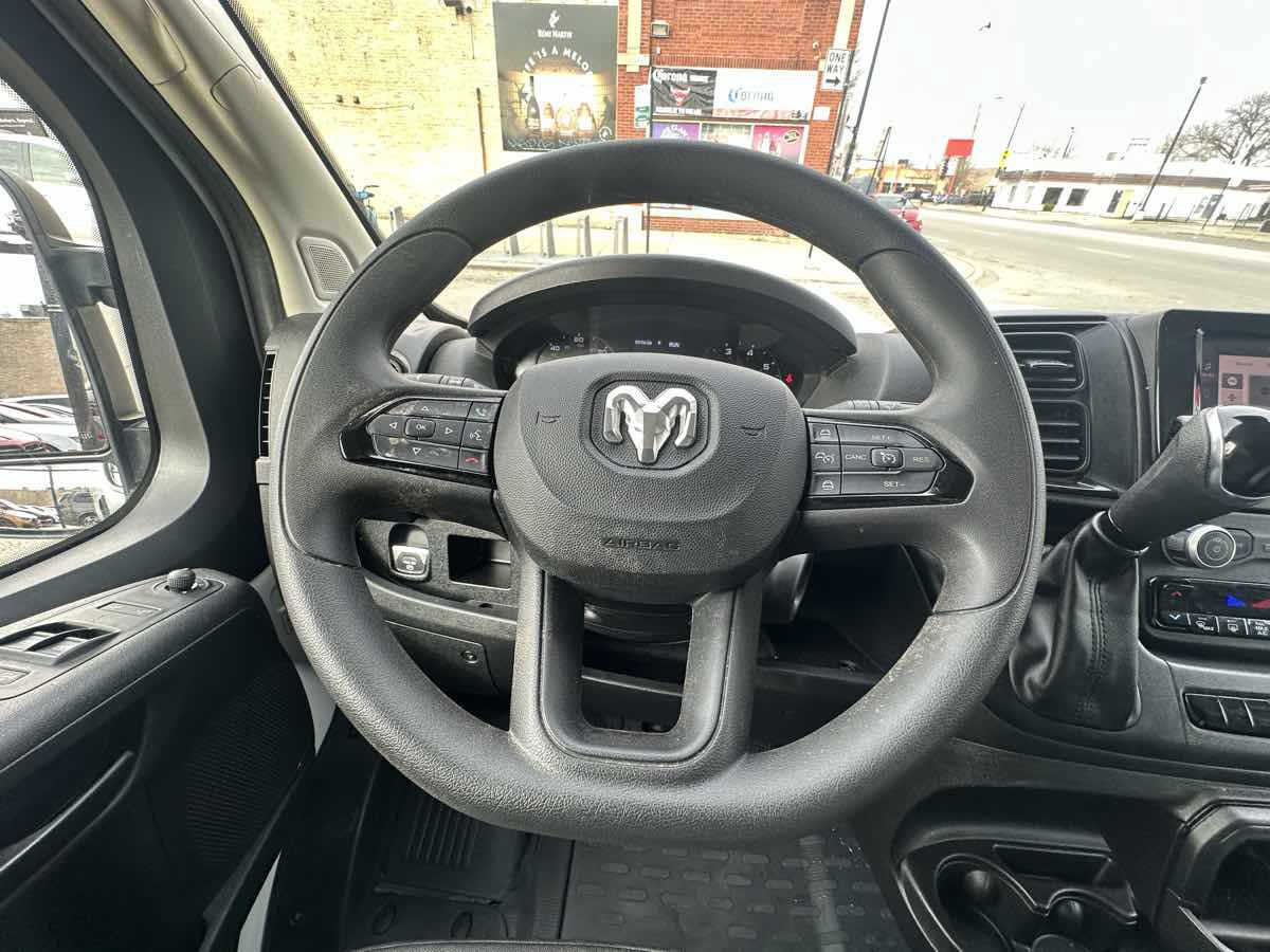 Used 2025 RAM ProMaster 2500 w/ Convenience Group FWD image 25