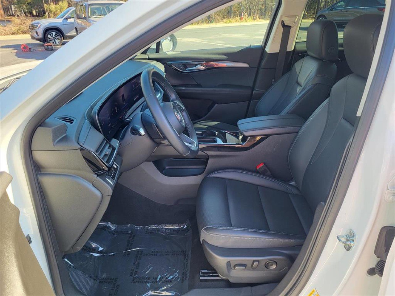 Used 2024 Buick Envision Preferred image 12