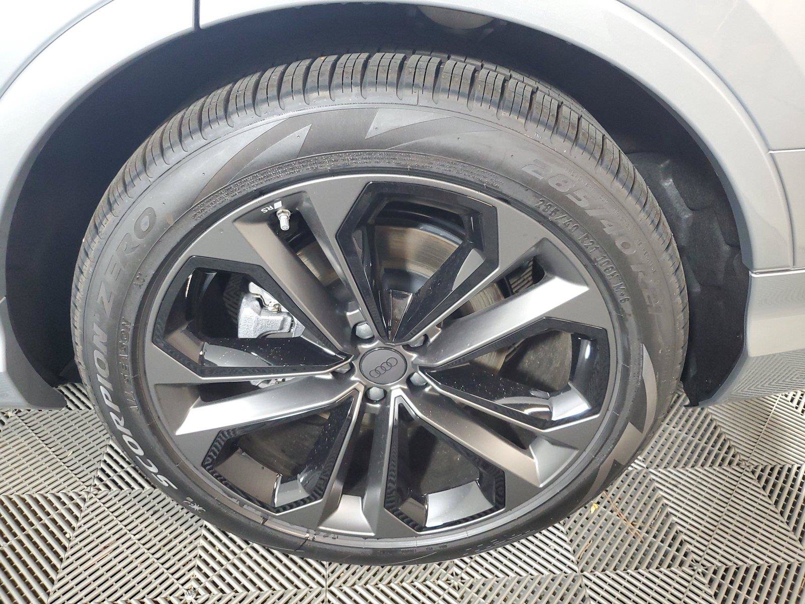 New 2026 Audi Q7 3.0T Prestige AWD/4WD image 11