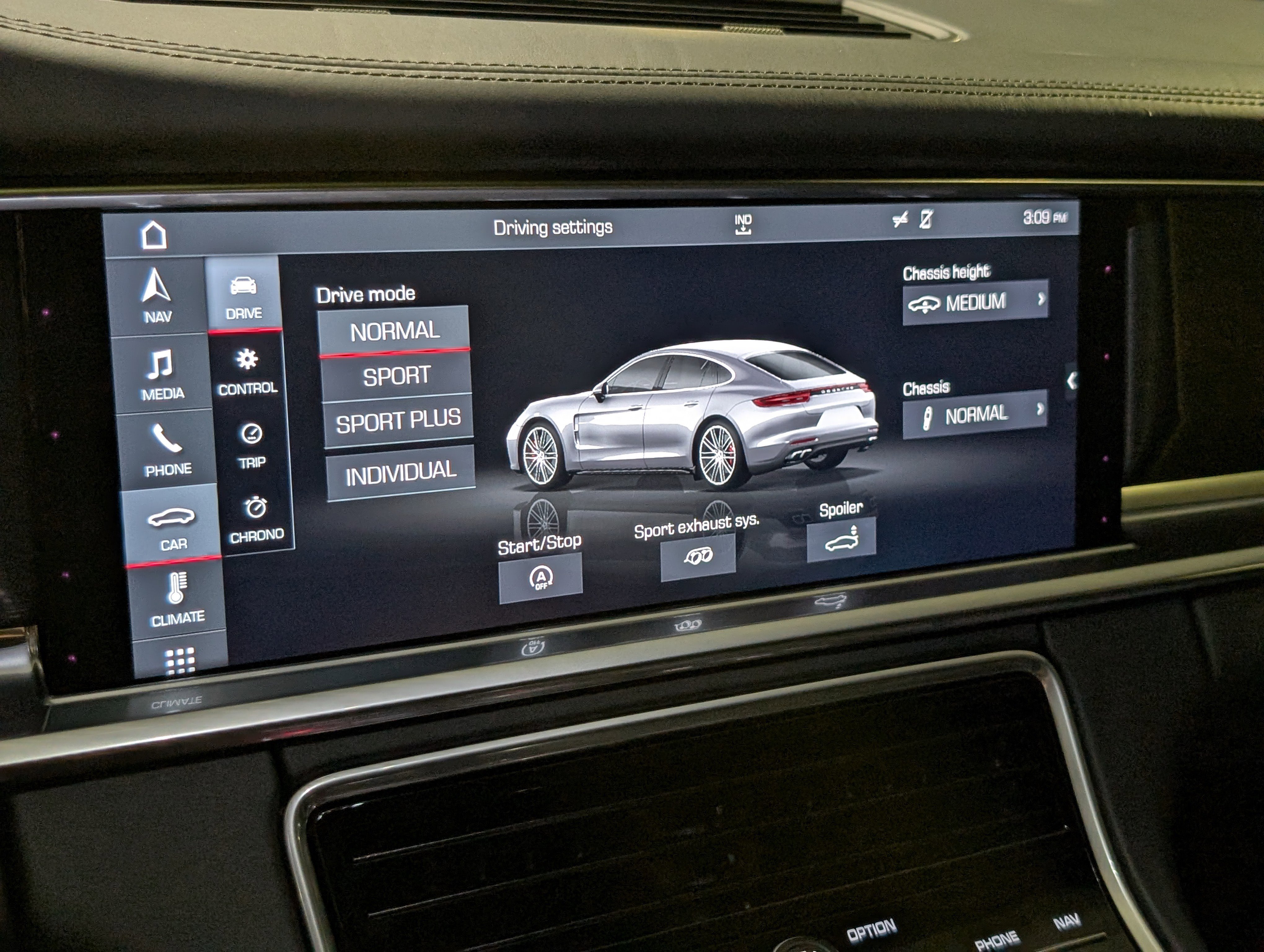 Certified 2020 Porsche Panamera GTS image 36