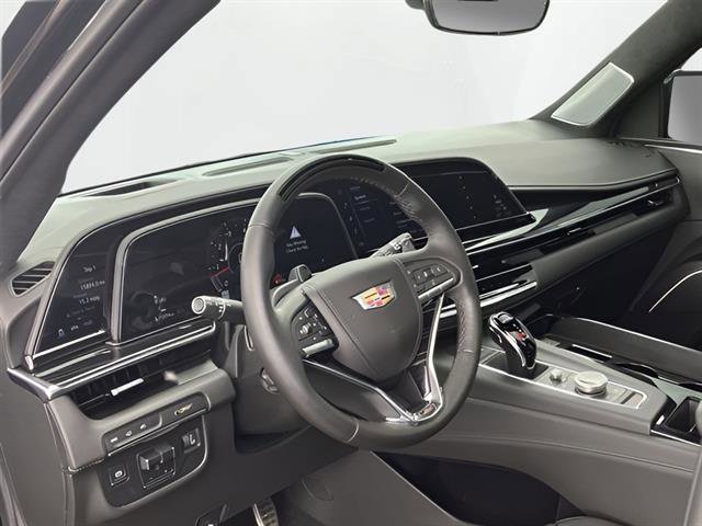 Certified 2024 Cadillac Escalade ESV V w/ Heavy-Duty Trailer Package image 12