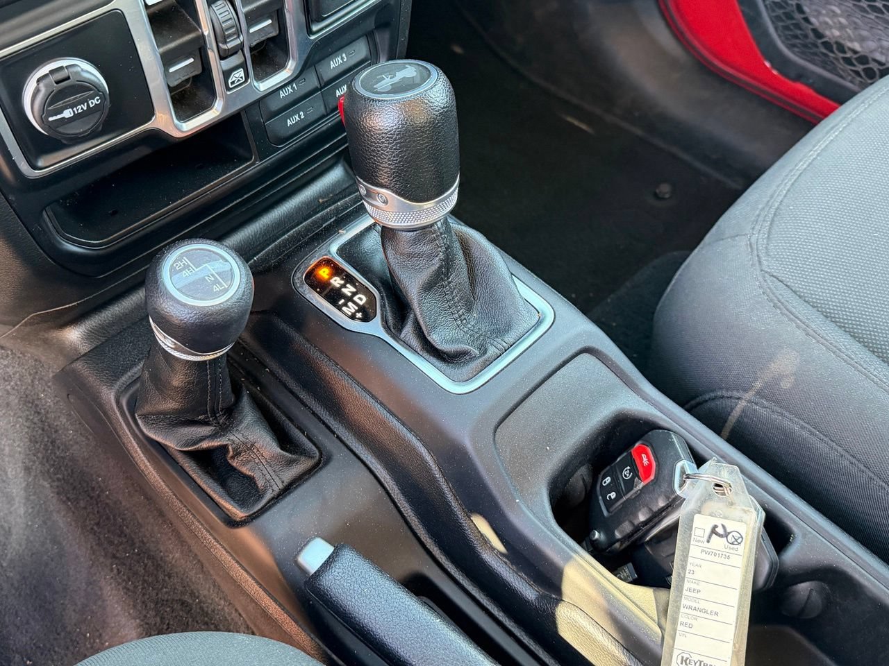Used 2023 Jeep Wrangler Unlimited Sport AWD/4WD image 20