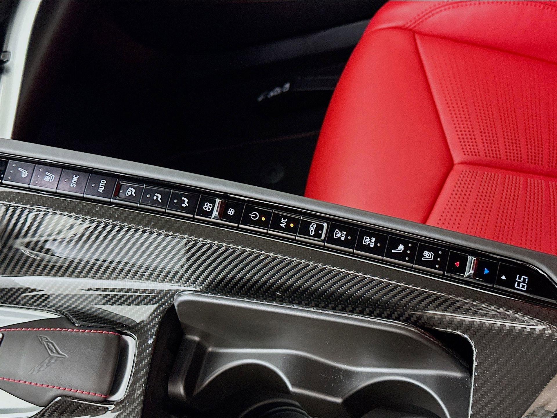 Used 2023 Chevrolet Corvette Z06 w/ Z07 Performance Package RWD image 17