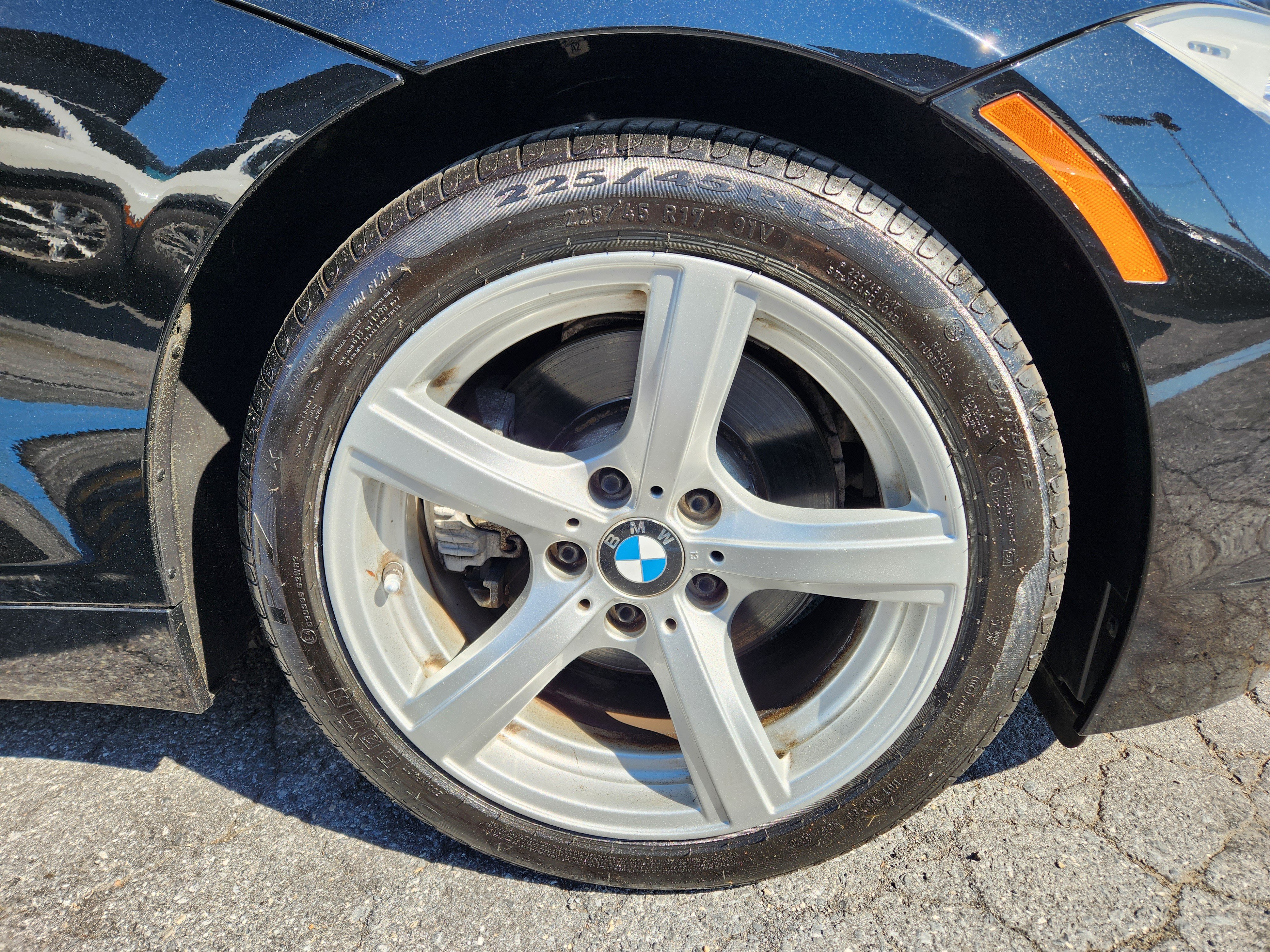 Used 2009 BMW Z4 sDrive30i RWD image 7