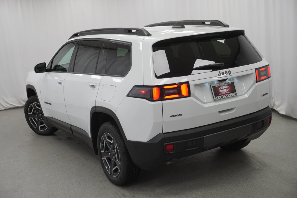 New 2026 Jeep Cherokee Laredo AWD/4WD image 11