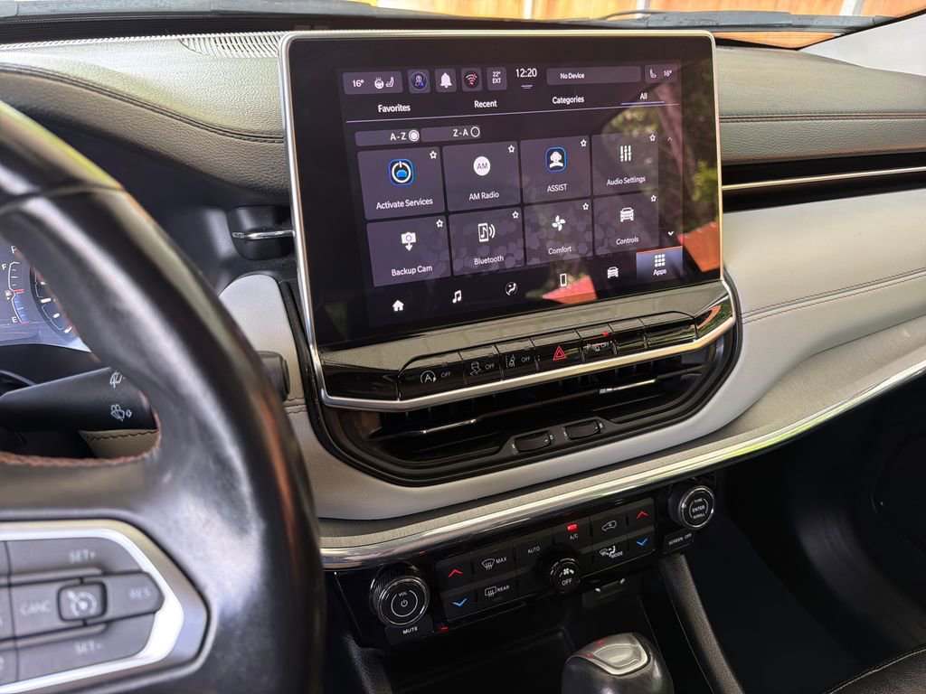 Used 2022 Jeep Compass Limited image 25