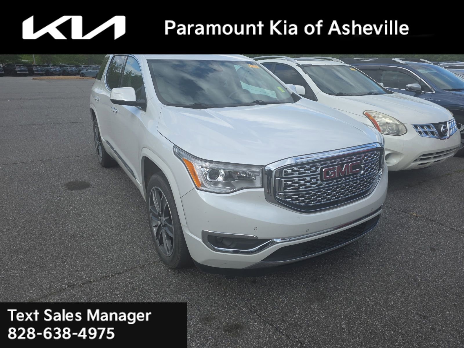 Used 2019 GMC Acadia Denali w/ Technology Package AWD/4WD image 4