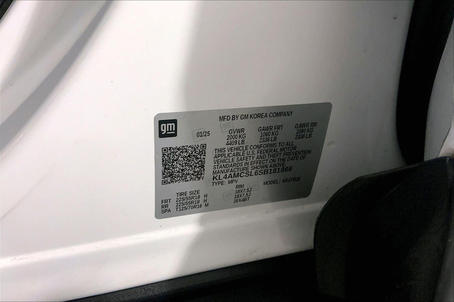 Used 2025 Buick Encore GX Preferred AWD/4WD image 31