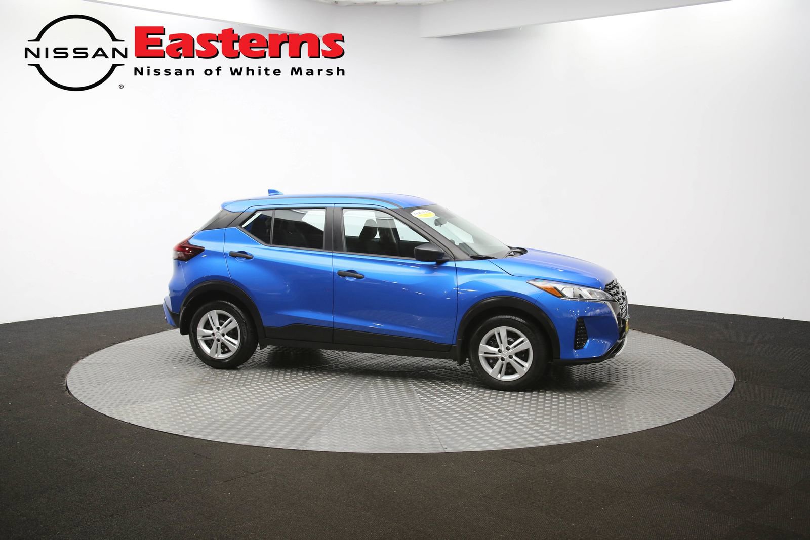 Used 2024 Nissan Kicks S image 86