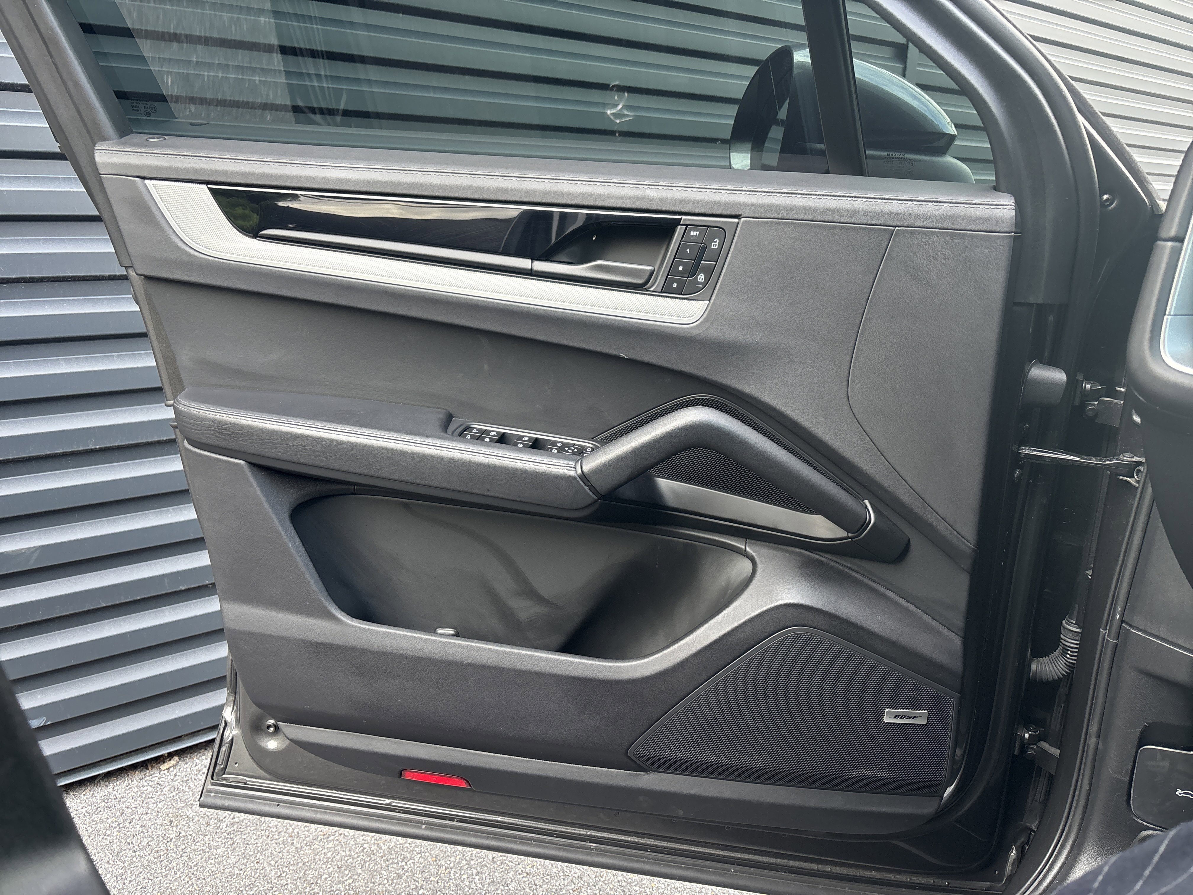 Certified 2024 Porsche Cayenne S image 13