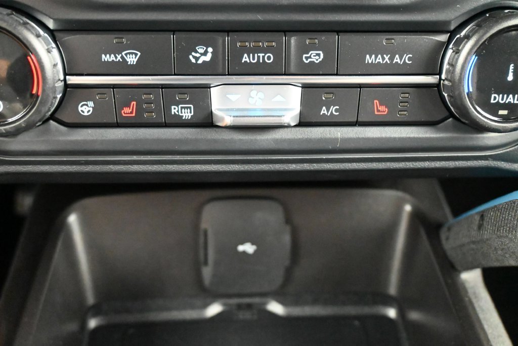 Used 2022 Ford Bronco Wildtrak AWD/4WD image 13