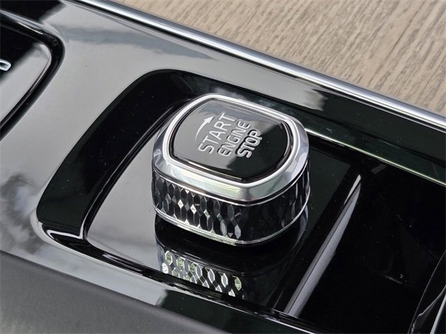 Certified 2026 Volvo XC60 B5 Core image 35