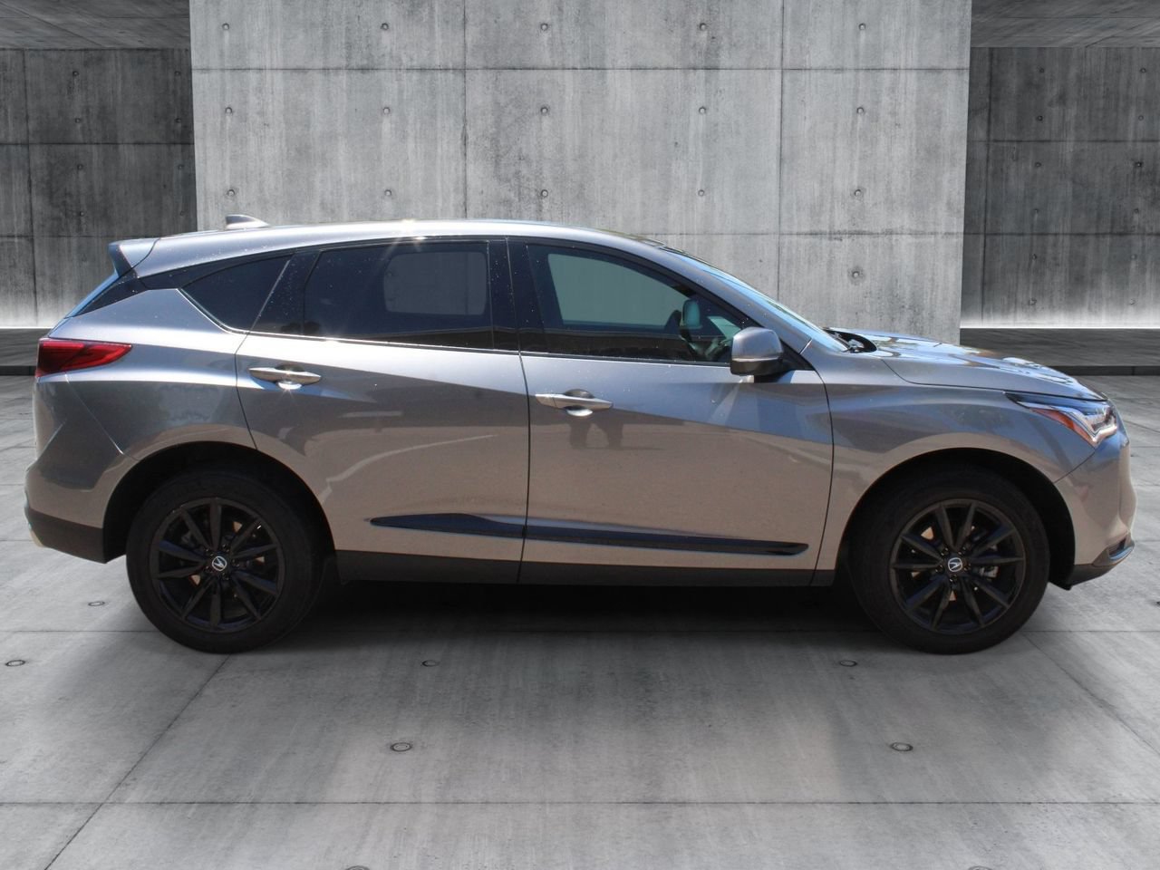 Certified 2025 Acura RDX SH-AWD image 6