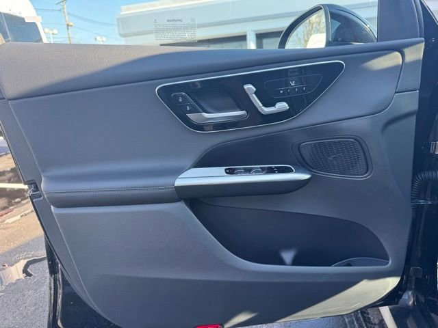 Used 2026 Mercedes-Benz GLC 300 4MATIC image 19