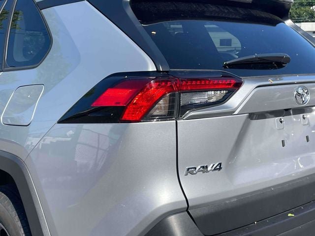 Certified 2025 Toyota RAV4 XLE AWD/4WD image 13