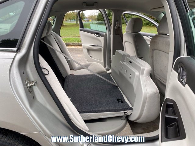 Used 2007 Chevrolet Impala LT FWD image 28