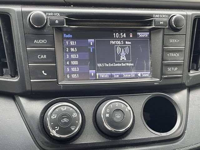 Used 2016 Toyota RAV4 LE FWD image 28
