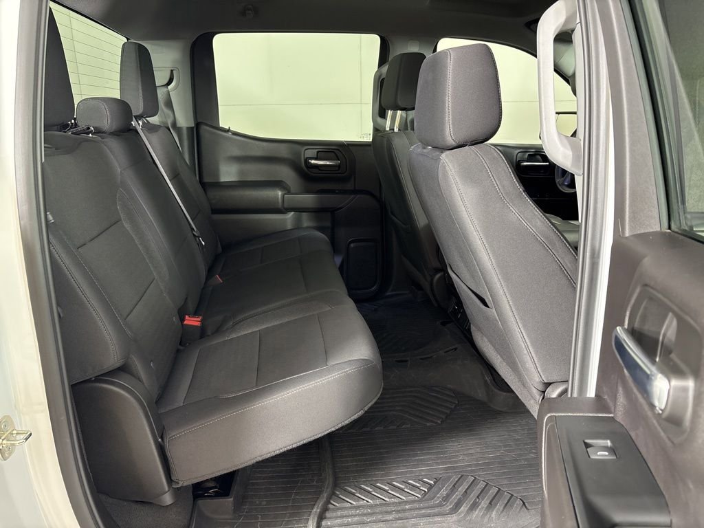 Used 2024 Chevrolet Silverado 1500 Custom Trail Boss w/ LPO, Dark Essentials Package image 18