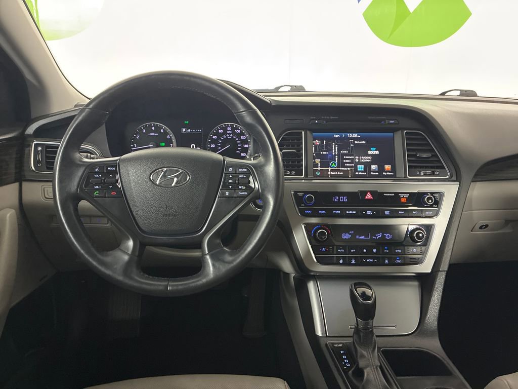 Used 2016 Hyundai Sonata Limited w/ Option Group 05 image 10