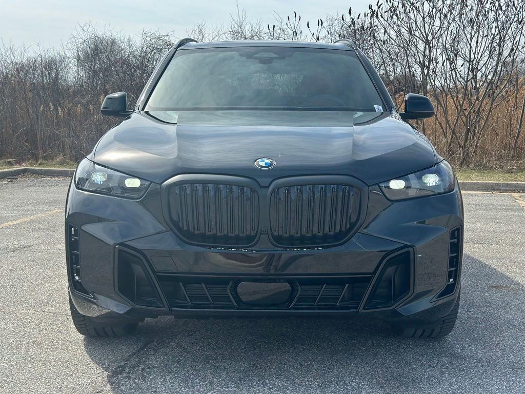 New 2026 BMW X5 xDrive40i w/ M Sport Package image 2