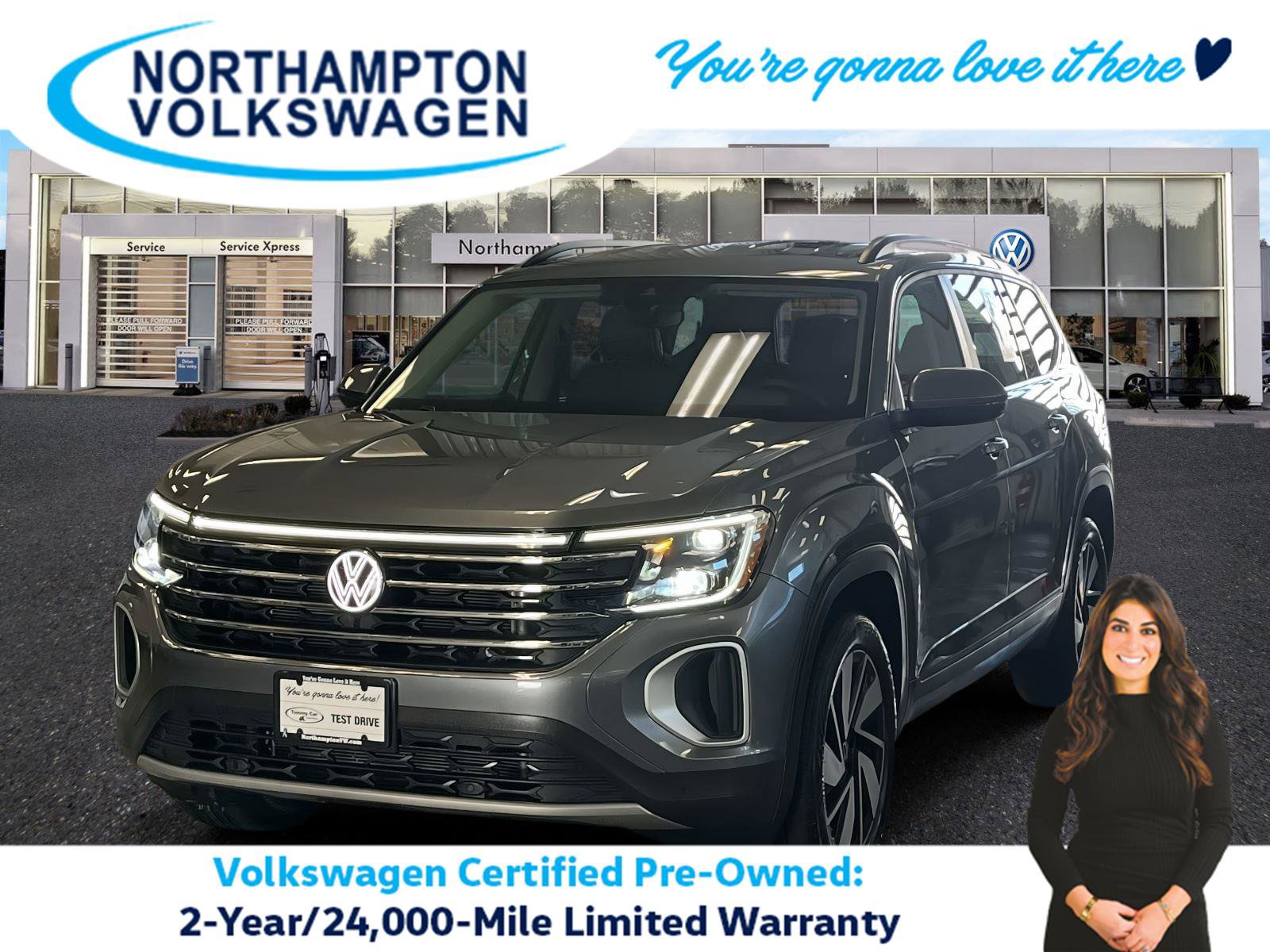 Certified 2025 Volkswagen Atlas SE image 1