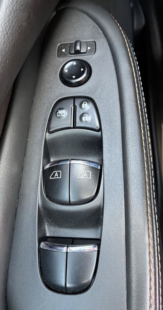 Used 2023 Nissan Murano Platinum AWD/4WD image 23