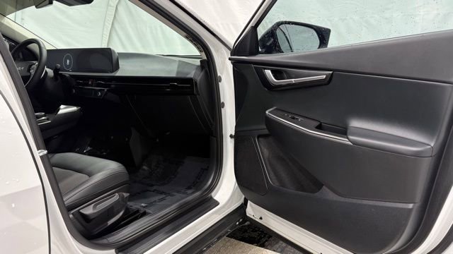Used 2024 Kia EV6 Light image 19