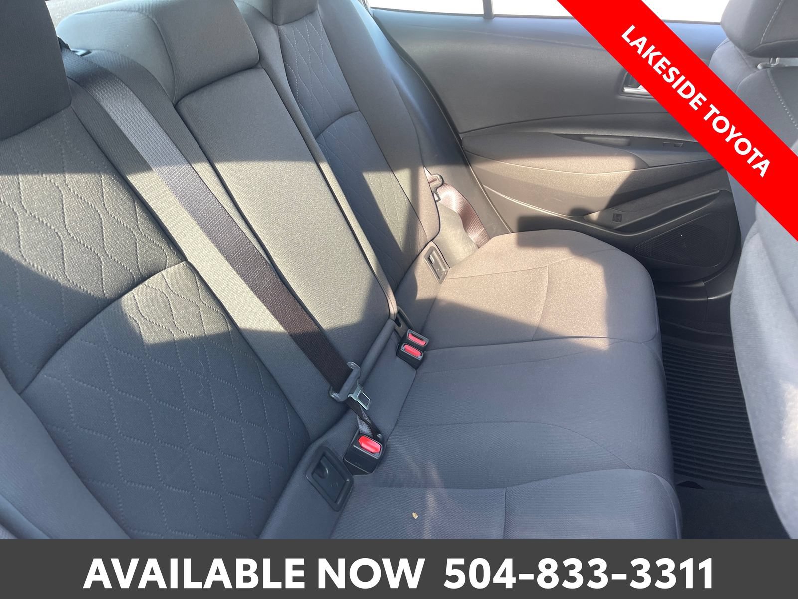 Used 2020 Toyota Corolla LE FWD image 18