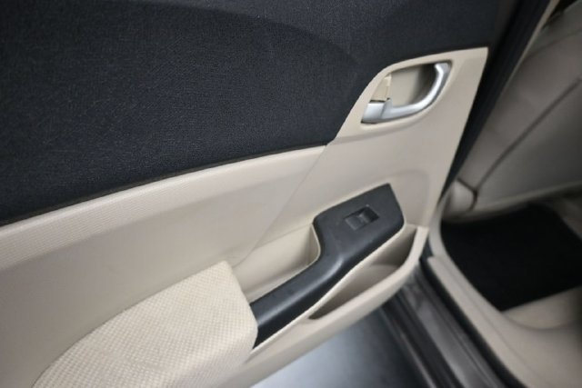 Used 2012 Honda Civic LX image 17