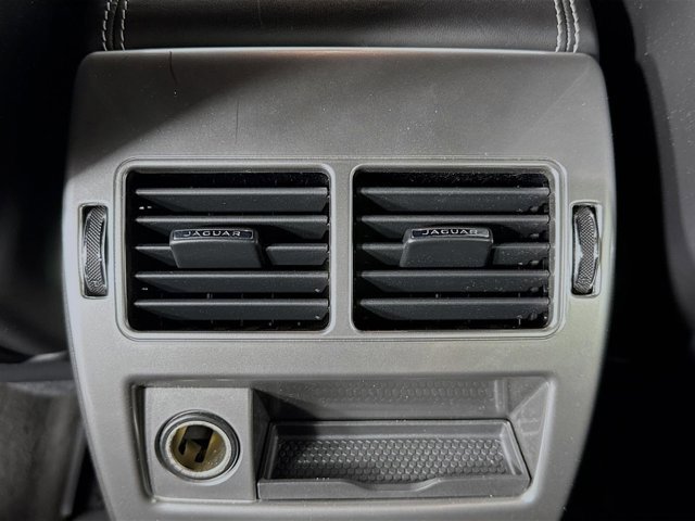 Used 2014 Jaguar XF R-S image 26