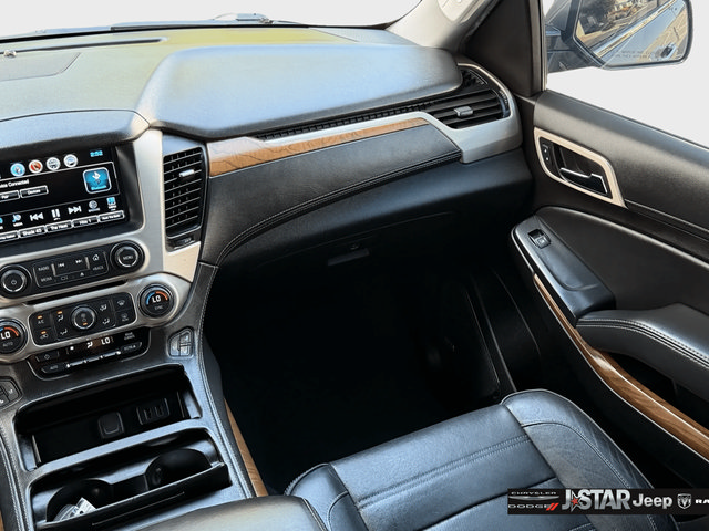Used 2020 GMC Yukon XL Denali RWD image 16