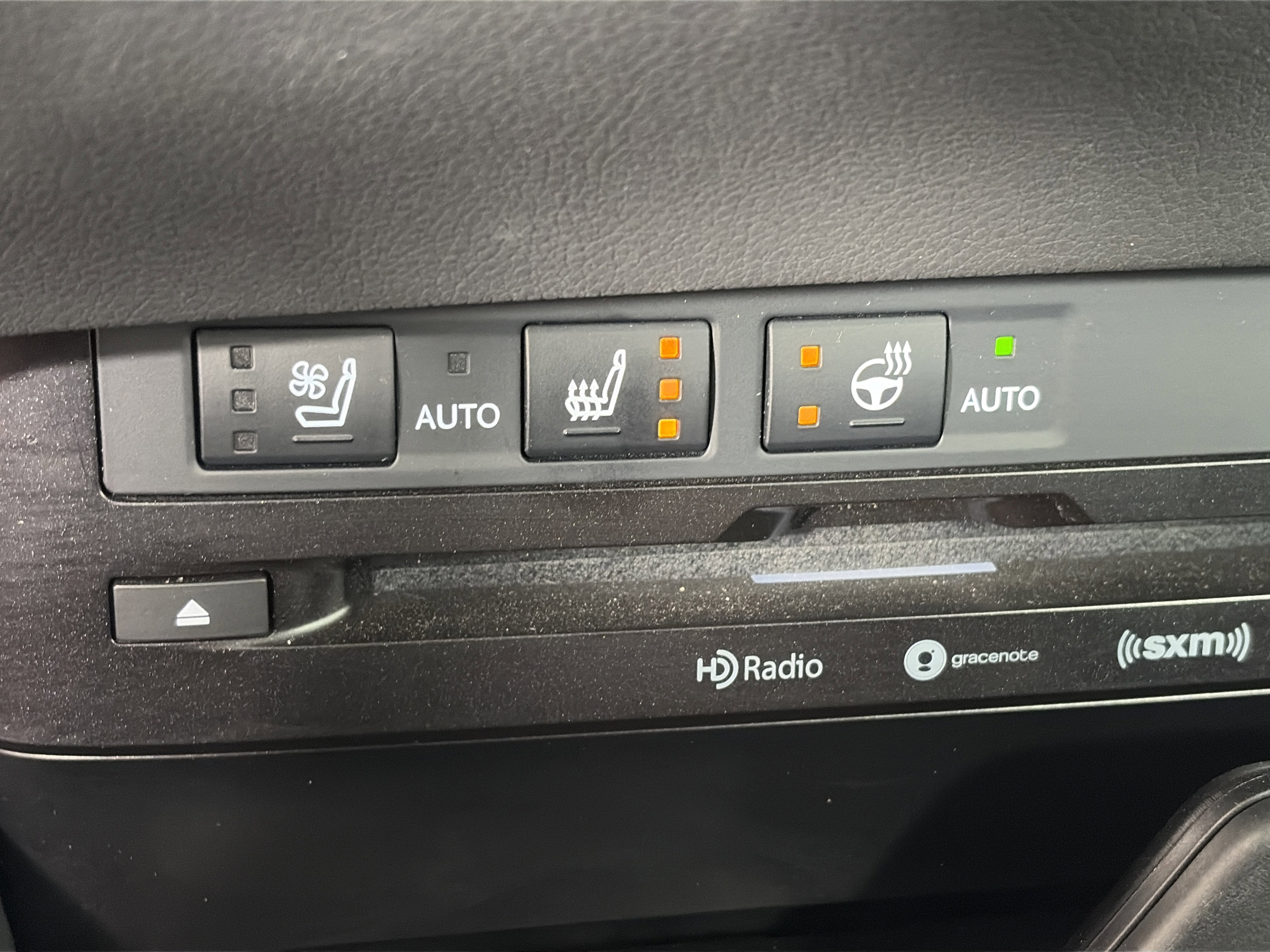 Used 2022 Lexus ES 300h F Sport w/ Accessory Package image 22