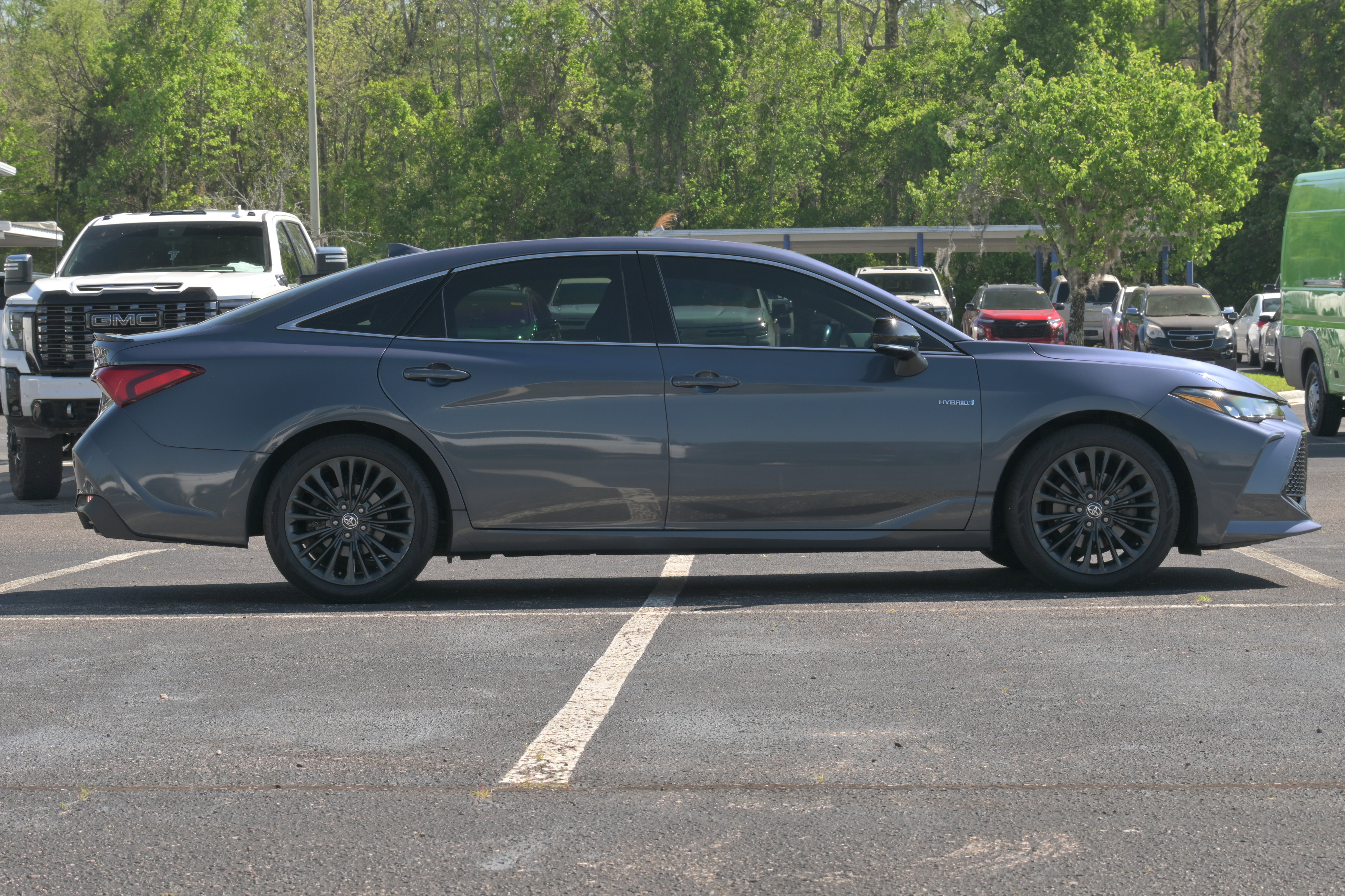 Used 2021 Toyota Avalon XSE FWD image 7