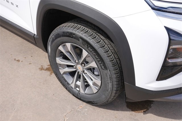 New 2026 Chevrolet Equinox LT image 10